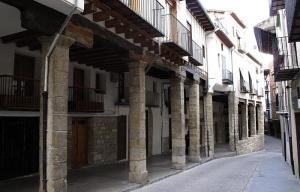 Morella, calles medievales con sabor a trufa. Calle Mare de Deu de Vallixana